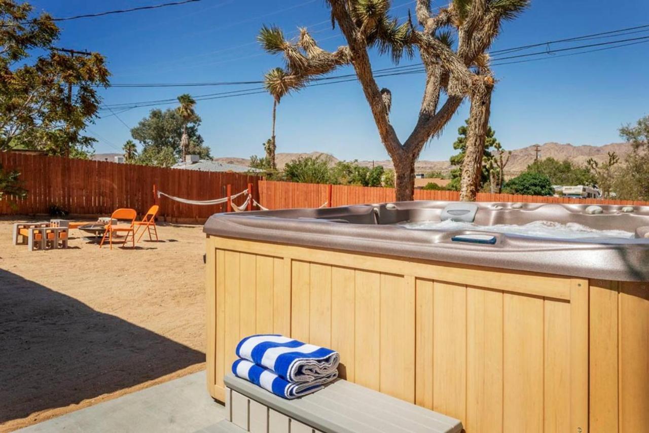 Made In The Shade - Central, Hot Tub, Ac, Sleeps 8 Joshua Tree Exterior photo