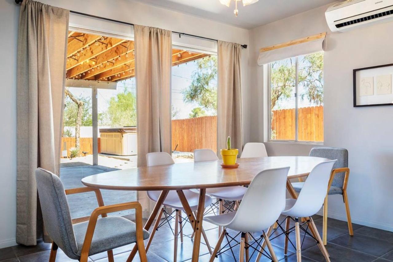Made In The Shade - Central, Hot Tub, Ac, Sleeps 8 Joshua Tree Exterior photo